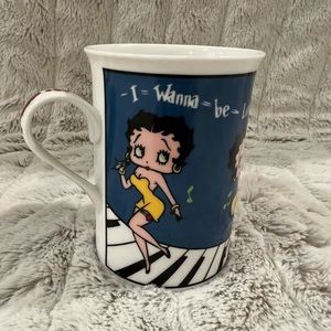 Betty Boop Piano Mug